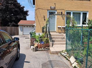 848 Danforth Rd #BASEMENT, Toronto, ON M1K1H5