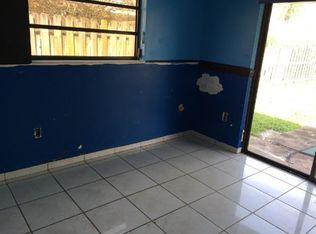 6351 Harding St, Hollywood, FL 33024