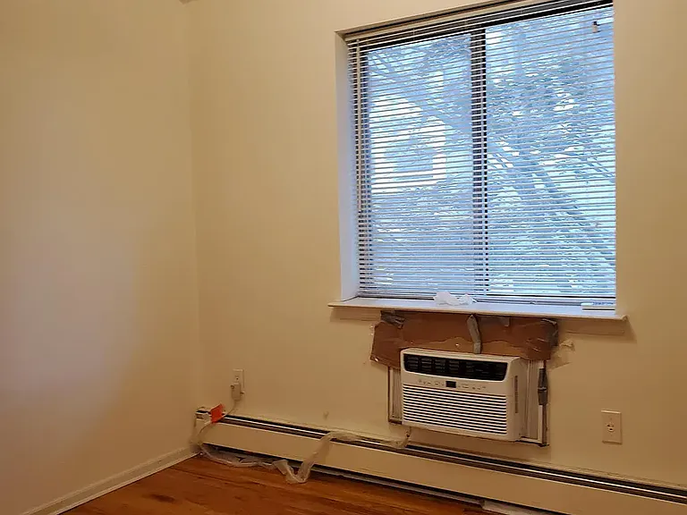 14949 Ash Ave #1 — Photo 9