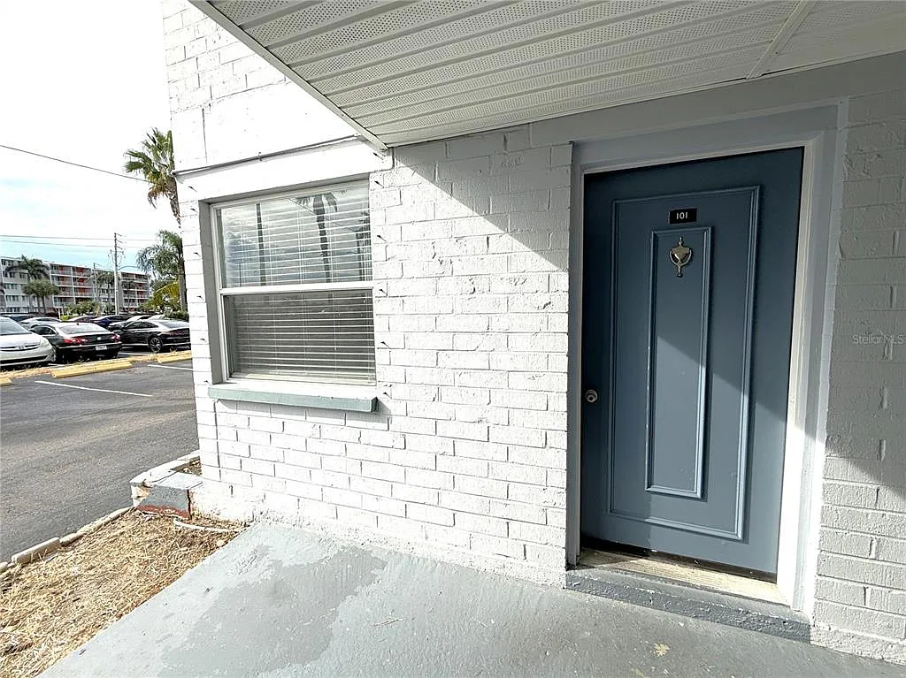 1 bed, 1.0 bath, 600 sqft, $1,700 — Photo 3