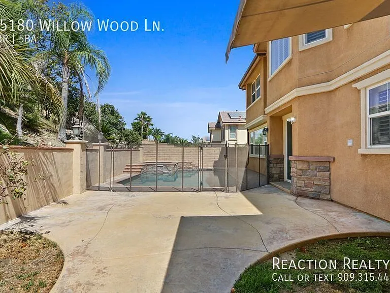 15180 Willow Wood Ln — Photo 32