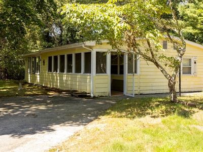 16 Center St, Charlestown, RI, 02813