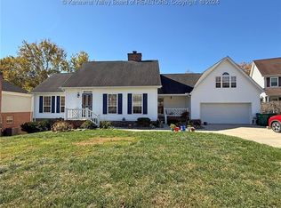23 Meadow Brook Cir, Hurricane, WV 25526