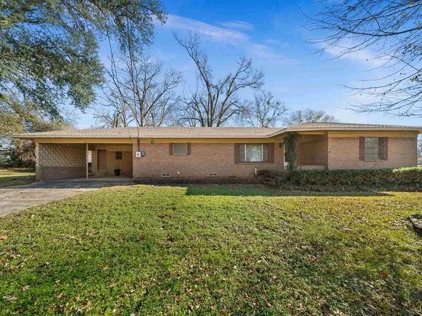 420 N Post Oak St, Winnsboro, TX 75494