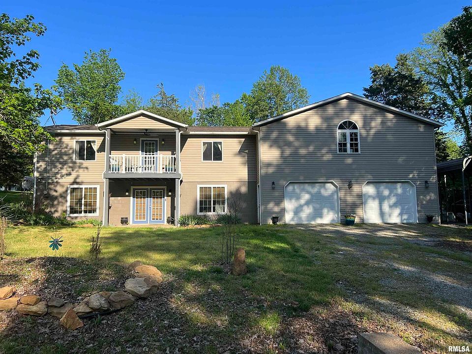 1st image of 885 Lakeview Dr