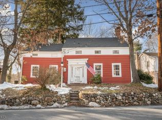 179 Runnymede Rd, West Caldwell, NJ 07006