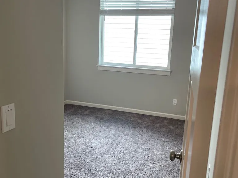 2091 Legacy Heights Dr SE — Photo 14