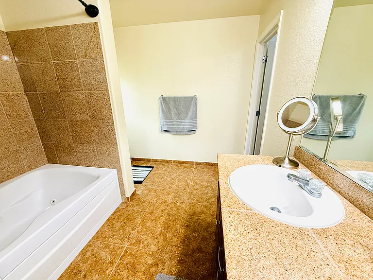 17268 Waterhouse Cir #A — Photo 16