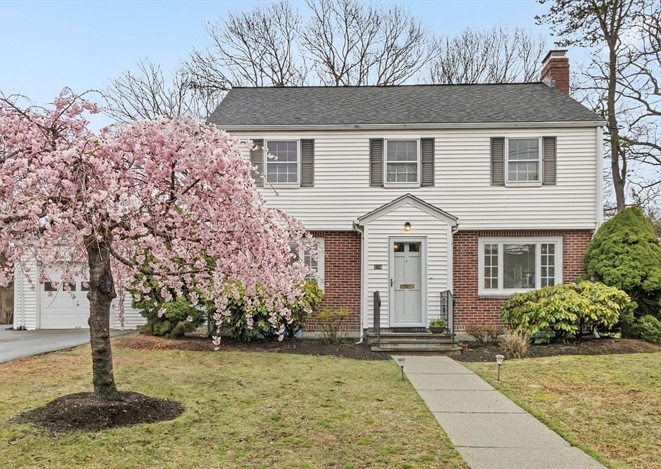 1st image of 116 Winslow Rd