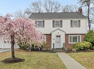 116 Winslow Rd, Newton, MA 02468