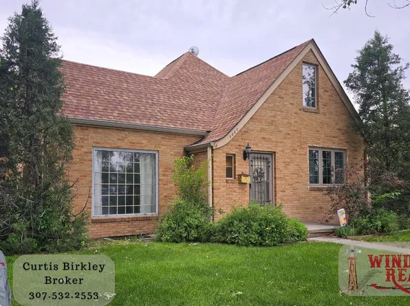 2602 W A St, Torrington, WY 82240