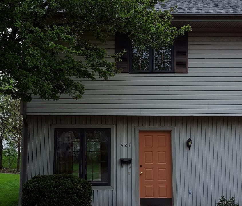 2 story townhouse