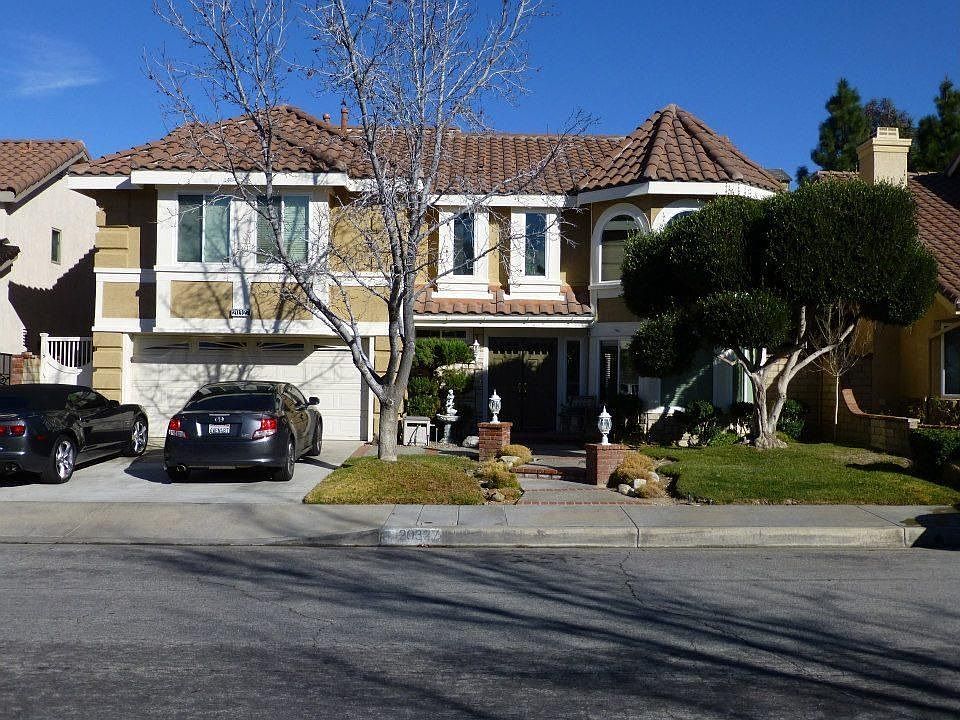 1st image of 20327 Huffy St