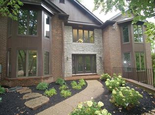 5689 Brookstone Dr, Anderson Twp, OH 45230