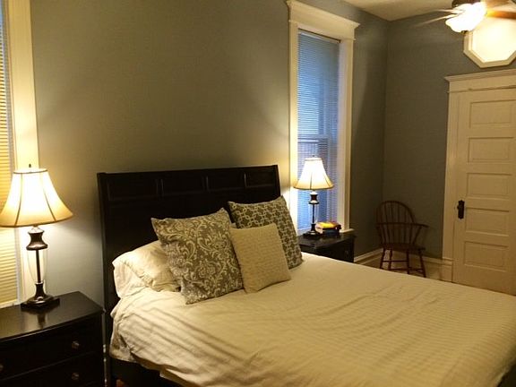 5th image of 2809 W Logan Blvd APT 3