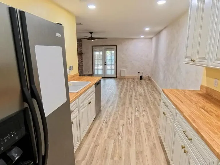 3054 Cobblewood Ln W — Photo 2