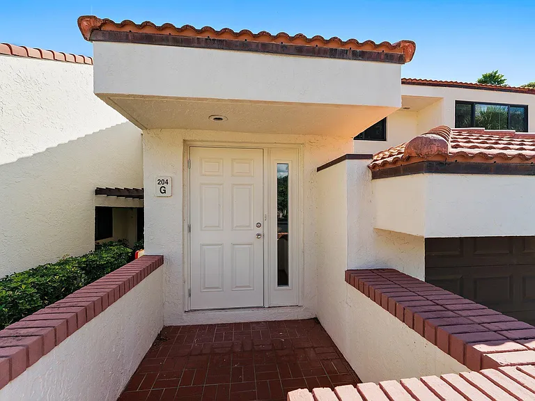 204 Sea Oats Dr #G — Photo 3