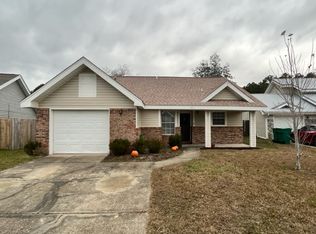 1883 Heartland Dr, Fort Walton Beach, FL 32547