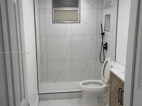 404 NW 68th Ave APT 113, Fort Lauderdale, FL 33317