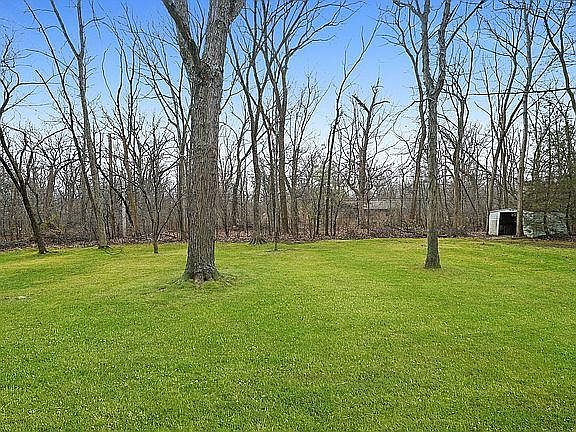Huge 1 acre lot