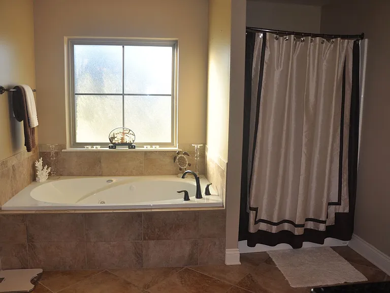 560 Hickory Ridge Rd — Photo 11