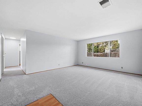 3rd image of 39630 Blacow Rd