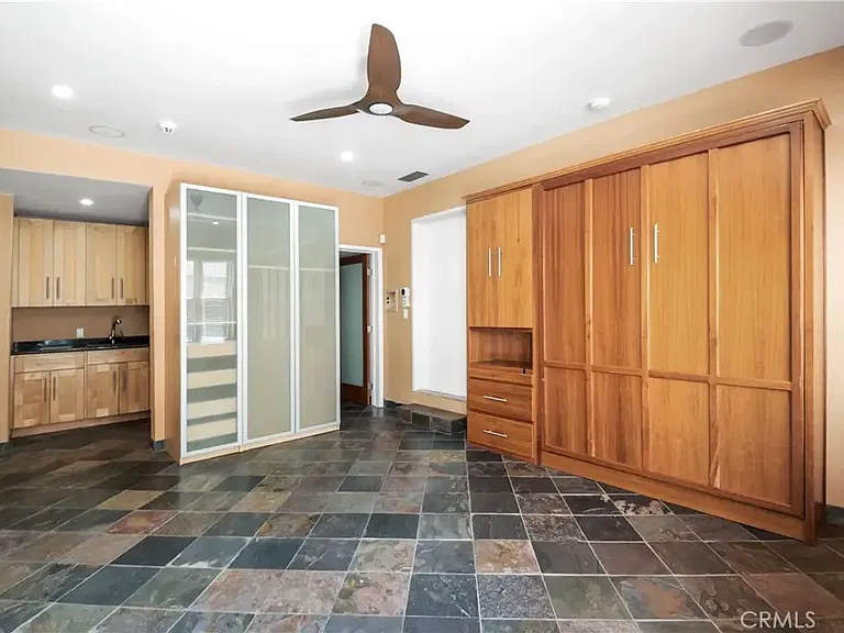 3316 Crest Dr — Photo 43