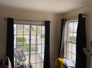 194 Barclay Ct, Piscataway, NJ 08854