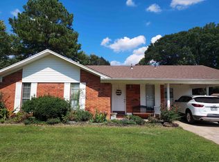 627 S Elm St, Beebe, AR 72012