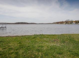 1426 Vickery Rd, Portage, MI 49002