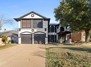 721 Keessee Dr, Cedar Hill, TX 75104