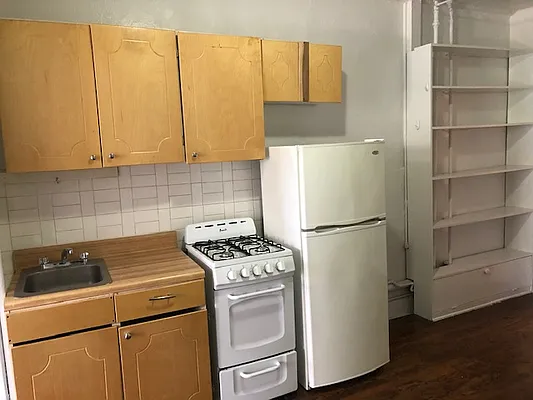 Rented by Friedman Roth Realty | media 12