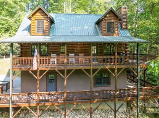 115 Serendipity Ln, Waynesville, NC 28785