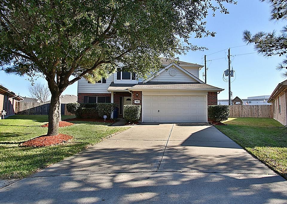 1st image of 7002 Piney Meadow Ct