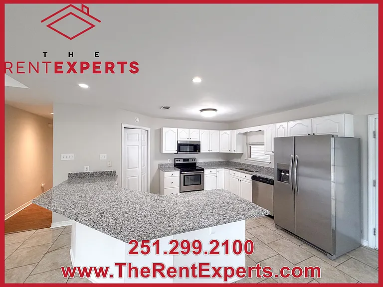 7392 Christine Cir S — Photo 6