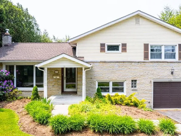 421 Mark Ln, Johnstown, PA 15905