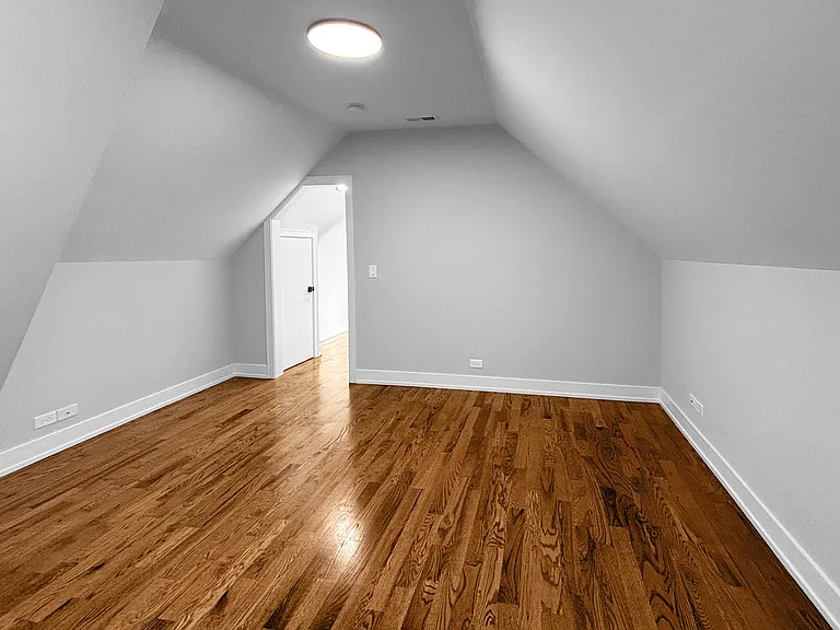 3300 W Pershing Rd #3M — Photo 9