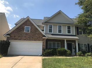 2733 Oakdale Pasture Dr, Charlotte, NC 28216