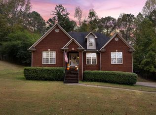 80 Shadow Cove Ln, Trussville, AL 35173