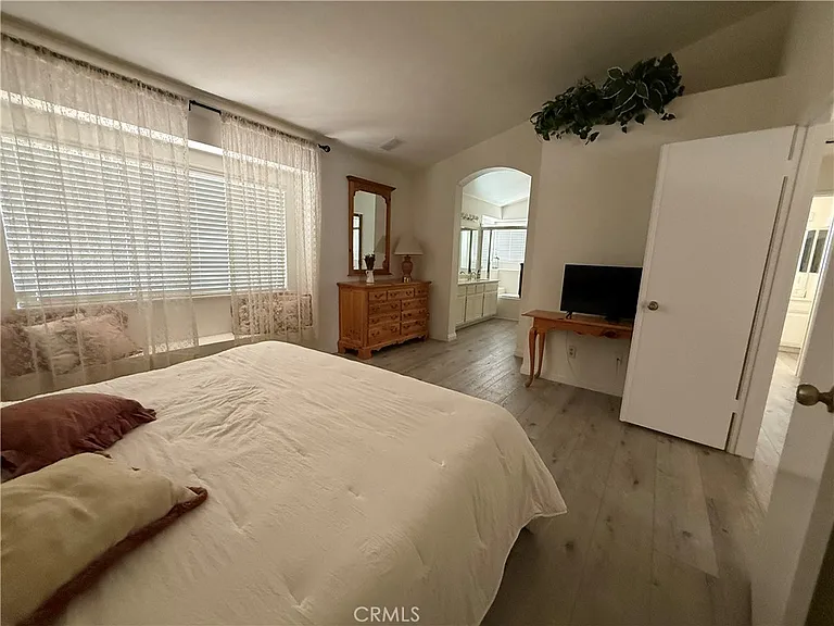 16236 Peppertree Ln — Photo 14