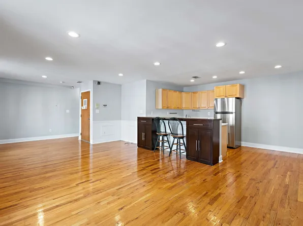 211-213 3rd Street image 1 of 13