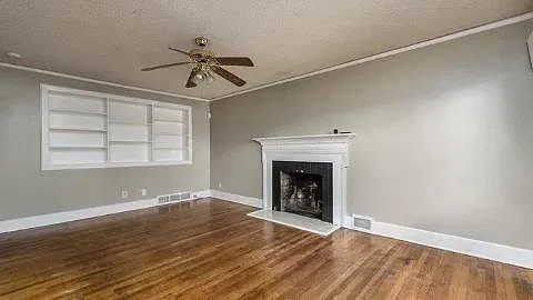 5 bed, 2000 sqft, $3,600 — Photo 3