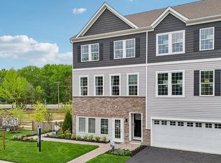 12 Rothbury Ct, Tinton Falls, NJ 07753