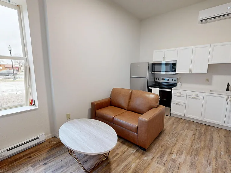 542 Benson Ave SW #110 — Photo 7