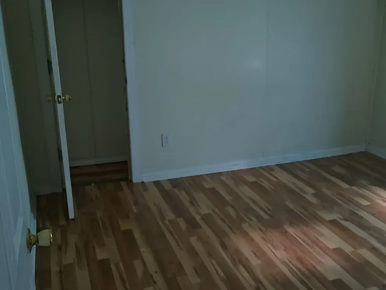 1531 Katherine St NW — Photo 12
