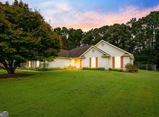 130 Midland Dr, Stockbridge, GA 30281