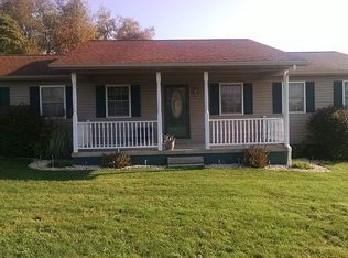 57951 Oakes Pl, Barnesville, OH 43713