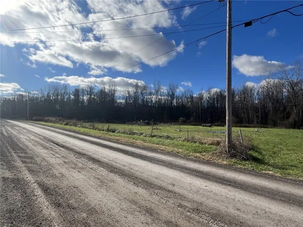 5295 Vanhoute Rd #756, Sodus, NY 14551