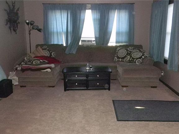 2nd image of 326 Kinsey Ave
