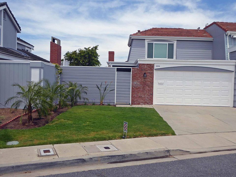 1st image of 2200 Kingsbridge Ln